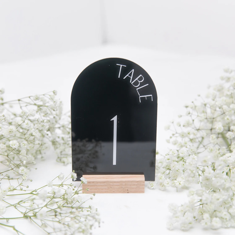 Personalized Painted Back Acry - Table Number Gold ulasan dan harga